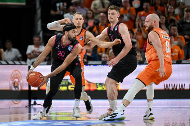 在紧张的赛 在紧张的赛