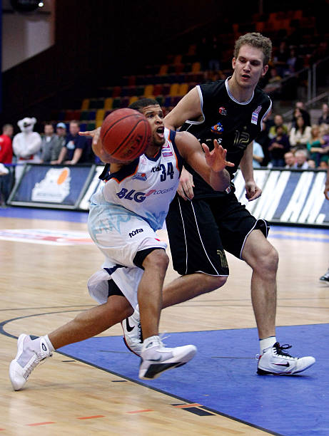 我可以帮你 我可以帮你